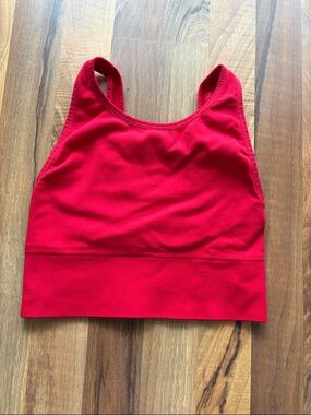 Victoria's Secret Woman’ Size M Red Ribbed Crop Top